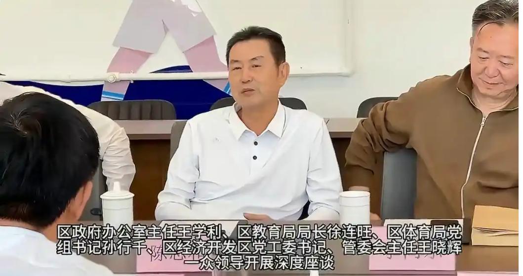 79米62没人报道，78米27却被当成巅峰？冷门项目第四投才被看到？